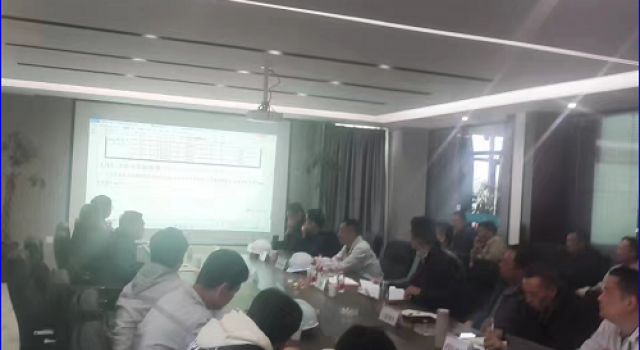 Ⅰ標項目部進行梁板預制技術(shù)交底會