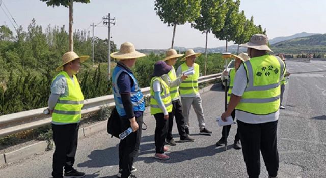 2023年淄博市普通國省道路面改造及第二批養(yǎng)護(hù)工程項目路面病害復(fù)核工作順利完成